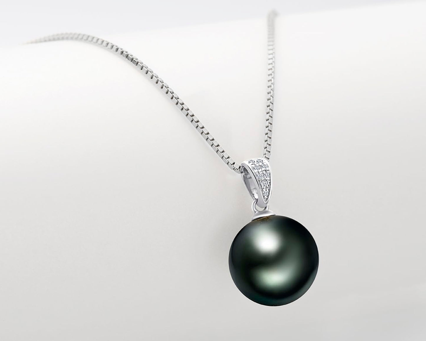 18K Gold Black Pearl Pendant Necklace with Diamond 10-11mm Genuine Tahitian Cultured Round Pearls Jewelry for Women with 18" Silver Chain - White Gold