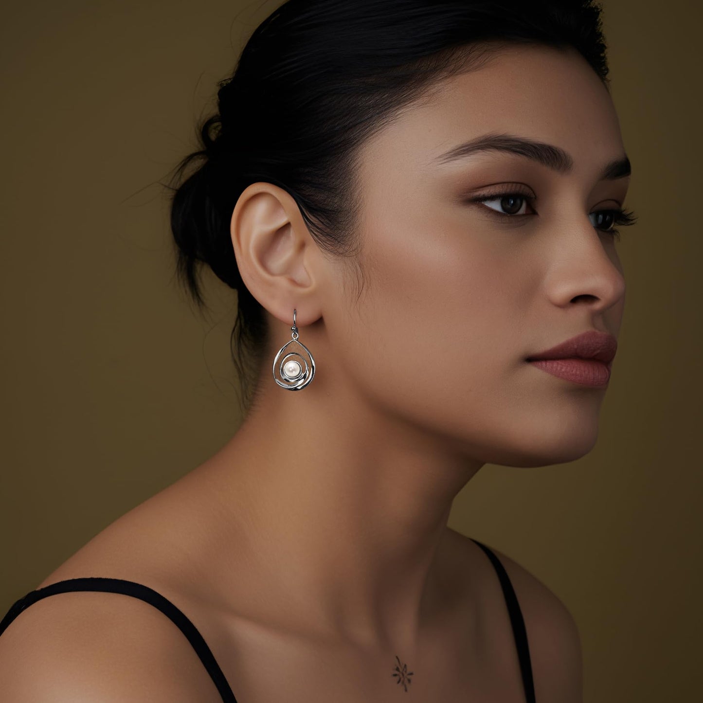LeCalla 925 Sterling Silver Dangle Drop Earrings | Freshwater Pearl Drop Earring French Wire Earring Back for Women - 25MM
