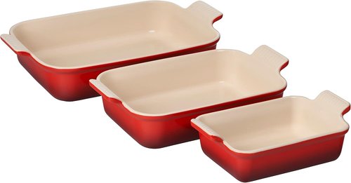 Le Creuset Stoneware Heritage Set - 3 Rectangular Dishes in Vibrant Cerise Color