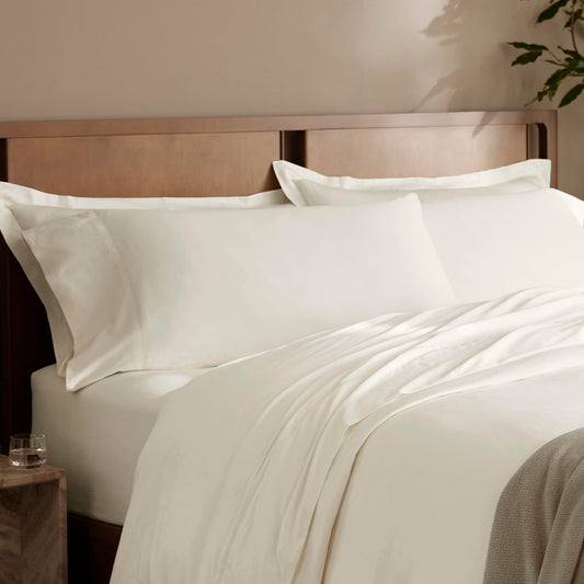 Boll & Branch Signature Hemmed Pillowcase Set - Standard, Cream - Luxury 100% Organic Cotton - Buttery Soft and Breathable - Softer with Every Wash - 2 Pillowcases Included
