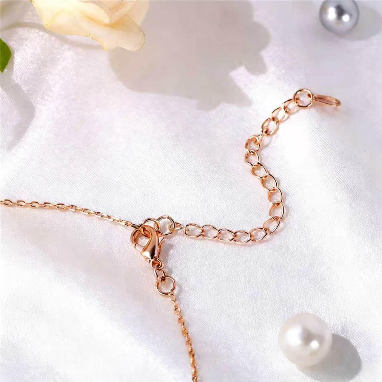 Kim Carrey Italian Elegant Rose Gold Necklace for Ladies | 18K Rose Gold Plated Necklace Pendant for Women | Gemstone necklace, Gift for Daughter, Wife, Mom, Her Jewelry (Seven-Color Flower)