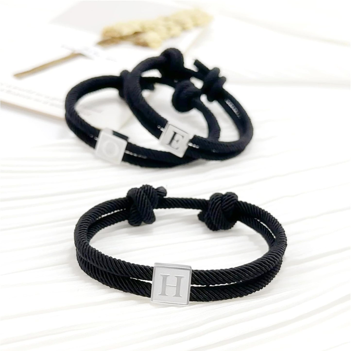 BHDJSHX Christmas Stocking Stuffers For Teenager,26 Letter Alphabet Bracelet (Letter L) - Adjustable Black Rope Initial Jewelry for Couples, Friends & families