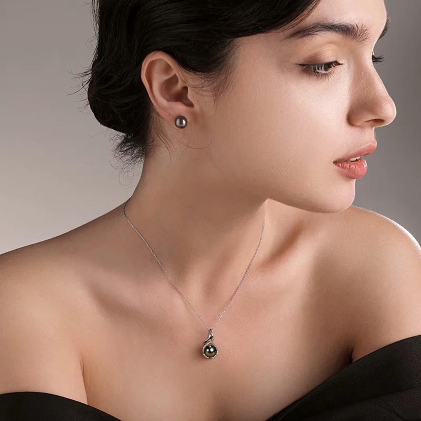 NONNYL Gifts For Wife Wedding Anniversary - Mothers Day Gifts - Real Tahitian Black Pearl Necklaces , Eternal Gift for Her Fine Jewelry Real Pearl , Mothers Day , Romantic Christmas for Birthday or Valentine’s Day