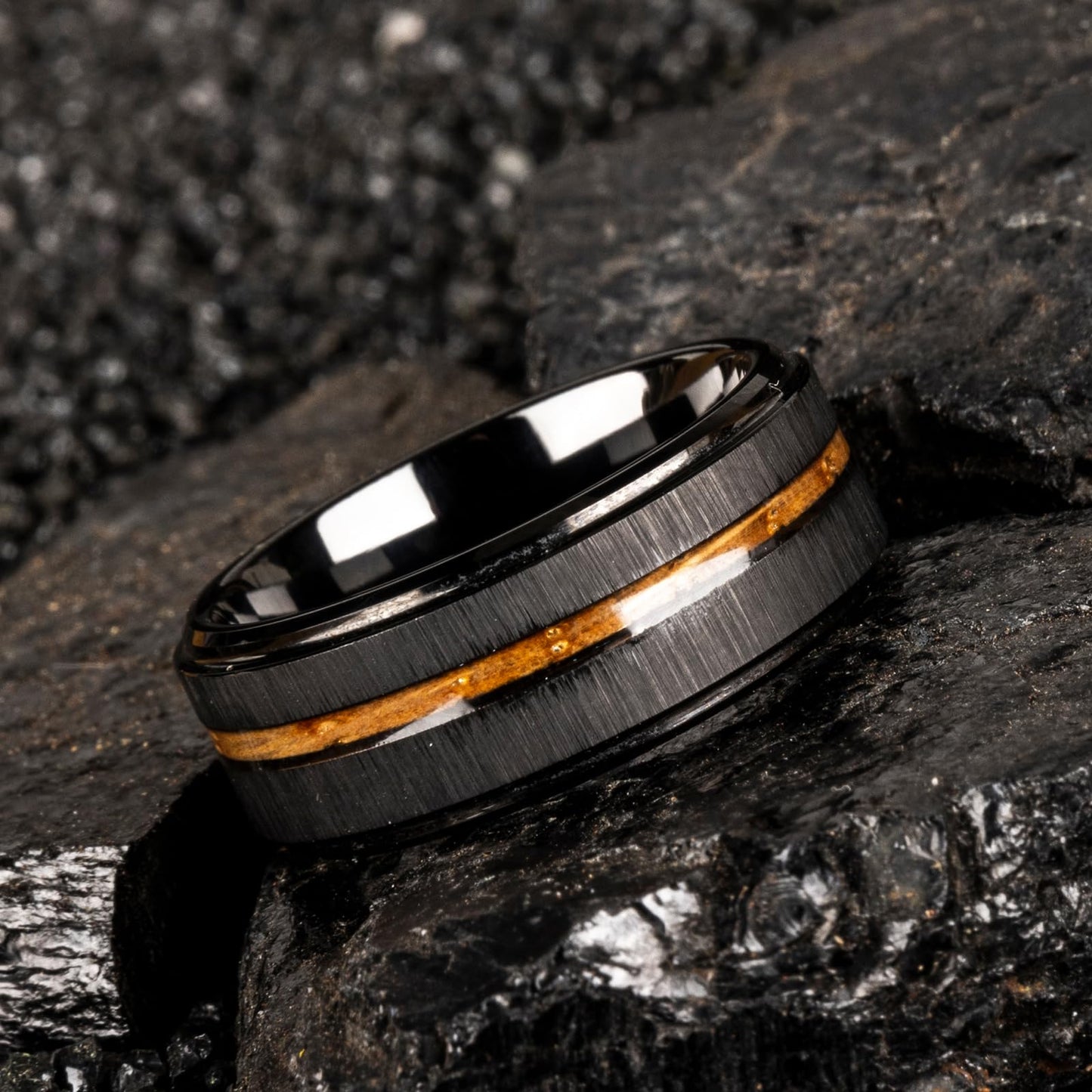 JEWPER 8mm Men Womens Wedding Band Tungsten Rings Black Fashion Promise Carbide Inlaid whiskey barrel wood Outer ring step edge sanding Matte Finish Edge Comfort Fit size(12)