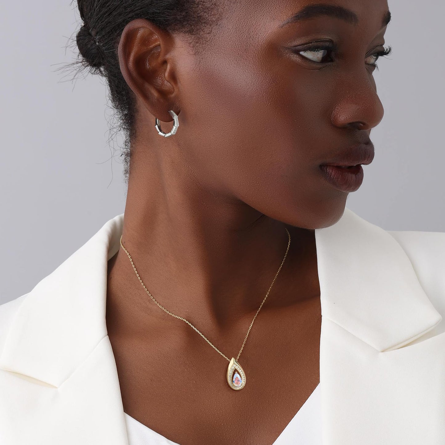Kstyle 14k Gold Alexandrite June Birthstone Pendant Necklaces for Women Valentine's Day Birthday Gift Anniversary Jewelry for Wife Daughter Grandma Mom Sister Non Tarnish