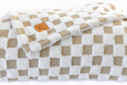 Beige & White Fuzzy Fuzzy Fun 3D Checkered Throw Blanket – Ultra Soft Shaggy Fleece for Cozy Comfort. Beautiful Gift for Women with Style 50 x 65 inches.