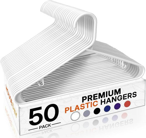 HOUSE DAY White Plastic Hangers - Durable 50 Pack with Built-in Hooks | Space-Saving Closet Solution