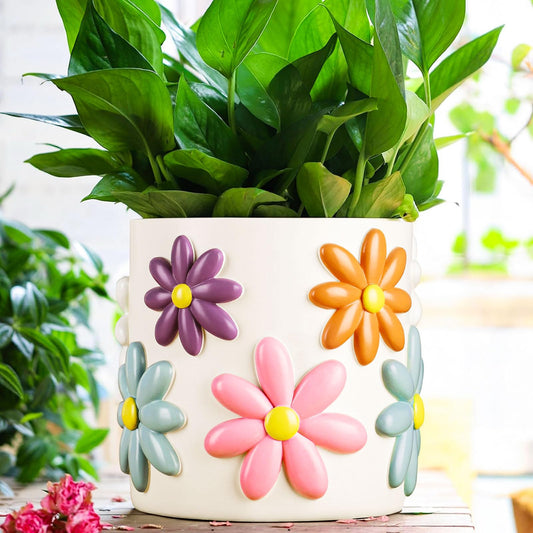 GUGUGO 8 Inch Daisy Planters, Decorative Large Plant Pots with Drainage Holes, Funny Unique Flower Pot for Indoor Plants, Colorful Gardening Pot for Boho Modern Home Décor, White