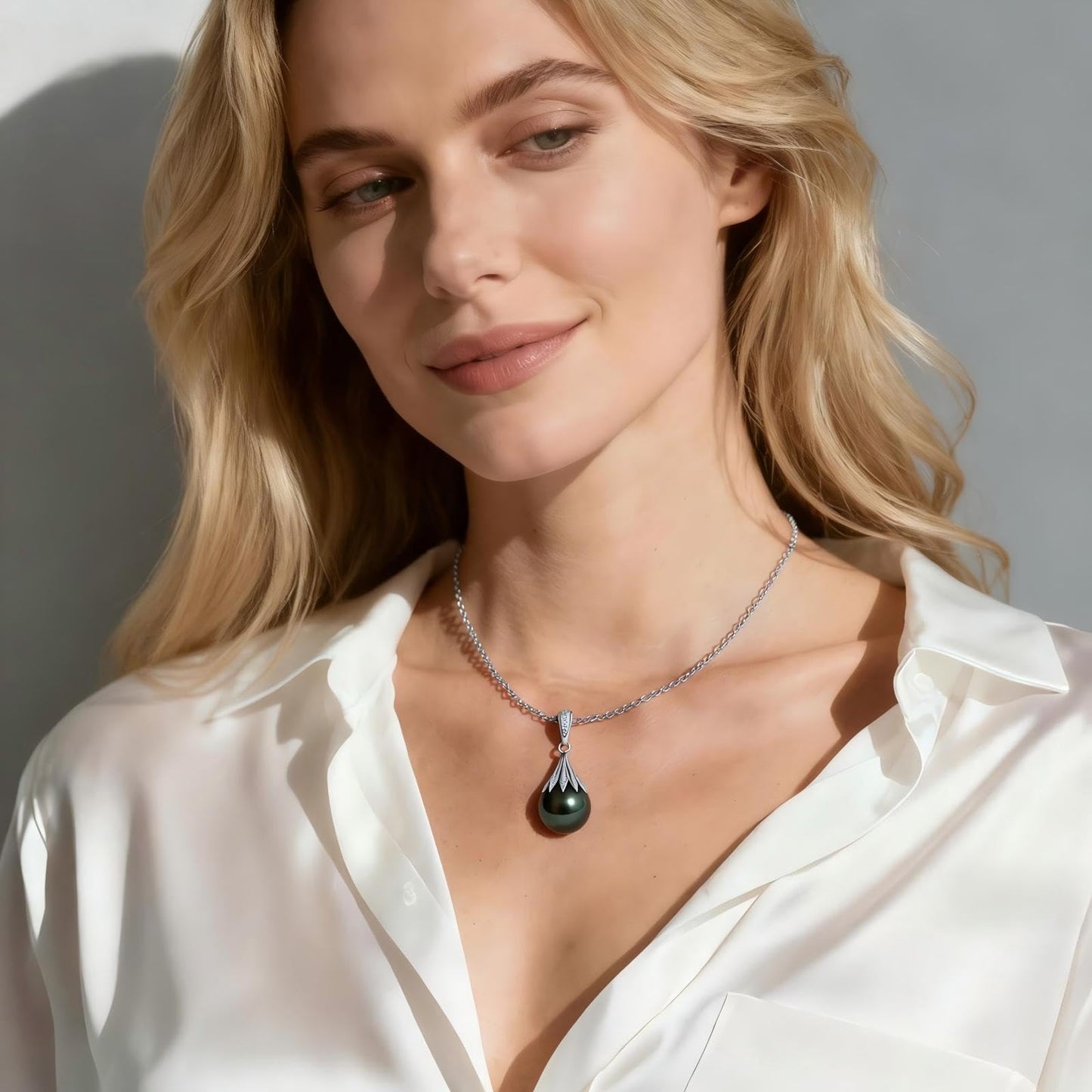 Natural Tahitian Black Pearl Necklace 11-12mm - Christmas Gift for Women Wife, Mom, daughter, Jewelry Gifts for Wedding Anniversary Birthday, Seawater Pearl with Sterling Silver Moissanite Pendant