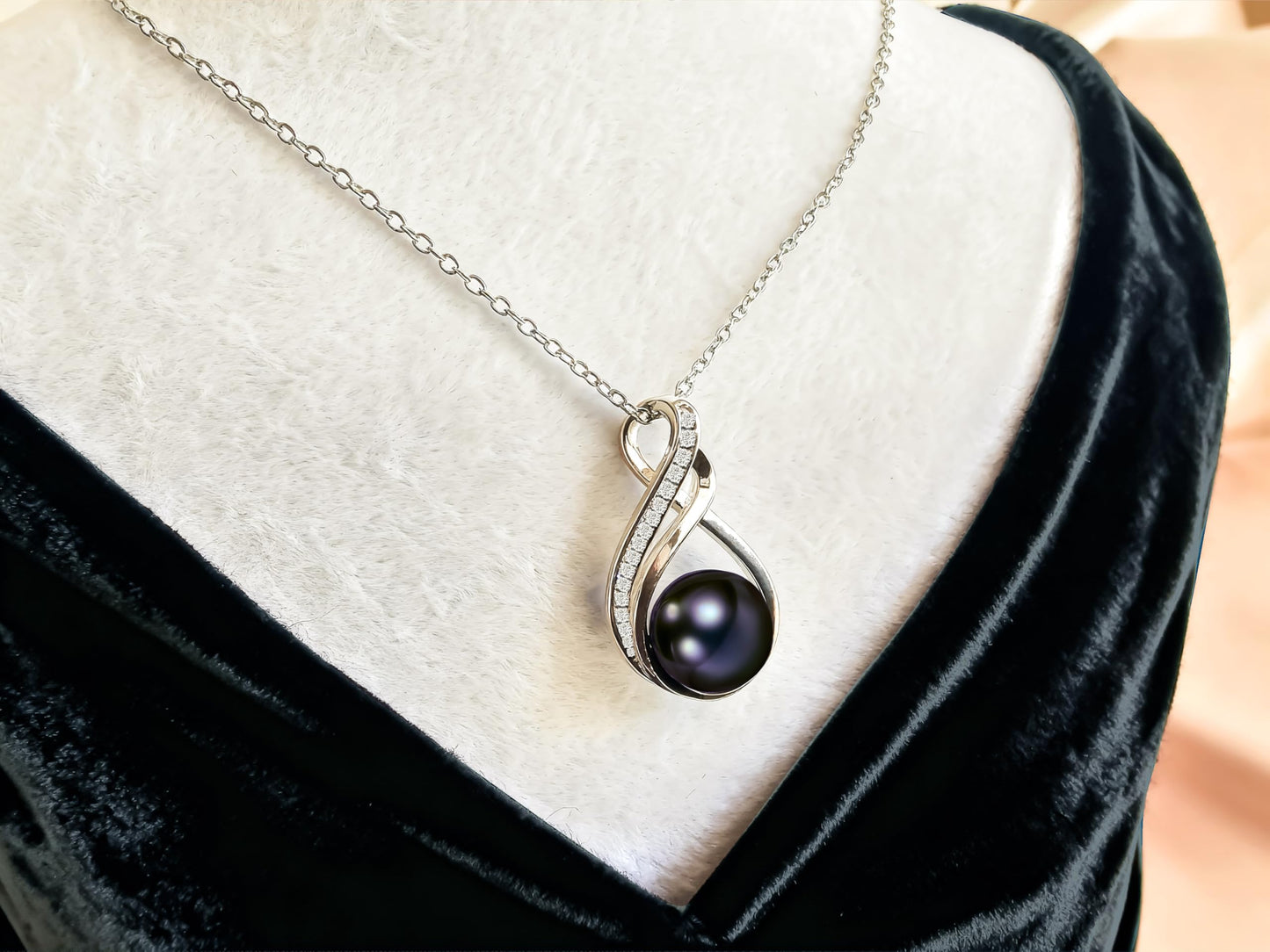 PEARLURA Black pearl necklace for women (Natural AAA+ 9mm) - Wedding anniversary's gift for wife (925 sterling Silver)- christmas gifts for wife - Real pearls necklace for women - black pearls necklace - pearl pendant