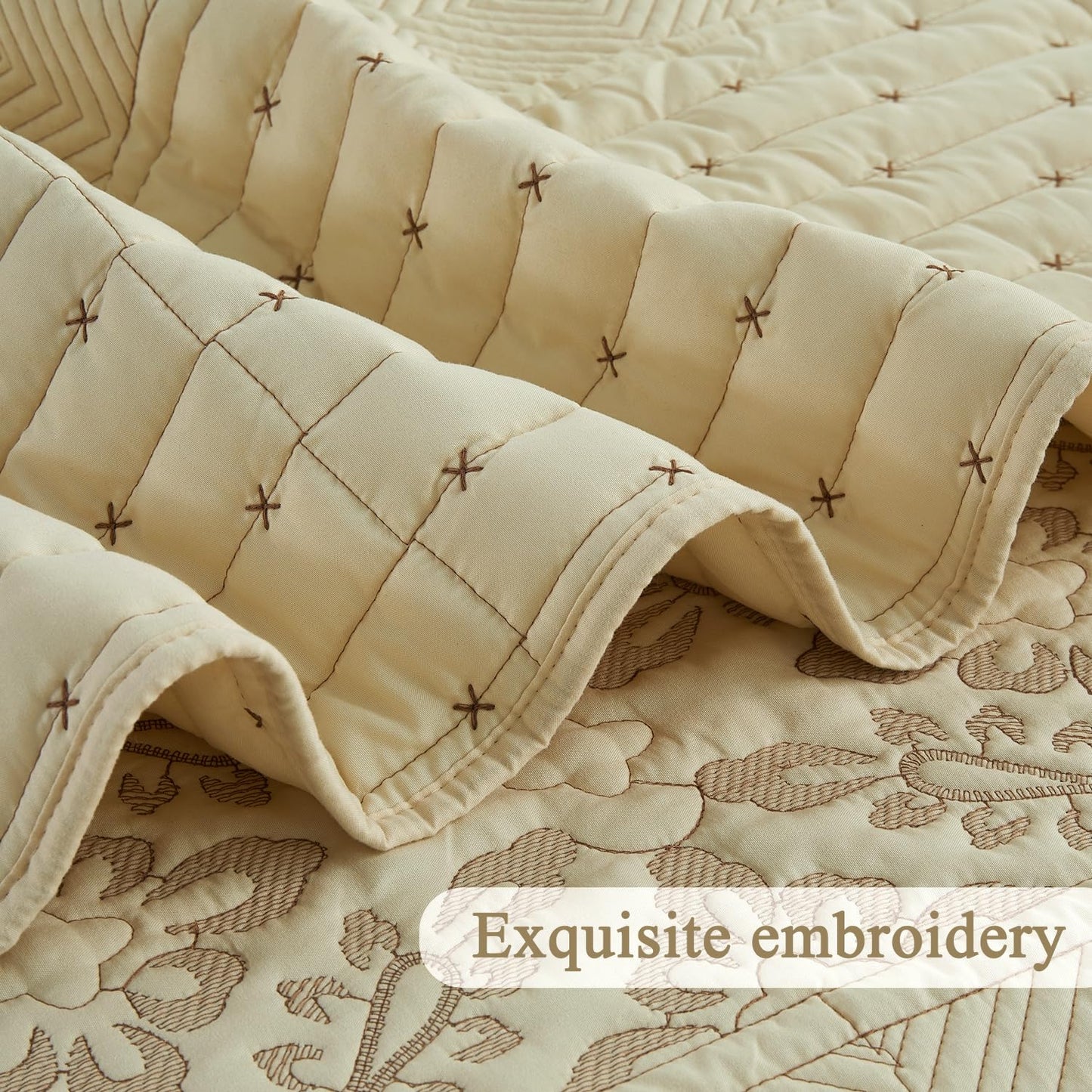 EVENHUG Floral Embroidered Quilt Set Queen Size 3 Piece Bedding Set Reversible Farmhouse Bedspread Coverlet with 2 Pillow Shams Lightweight Soft Bed Cover for All Season(92"X 96",Beige)