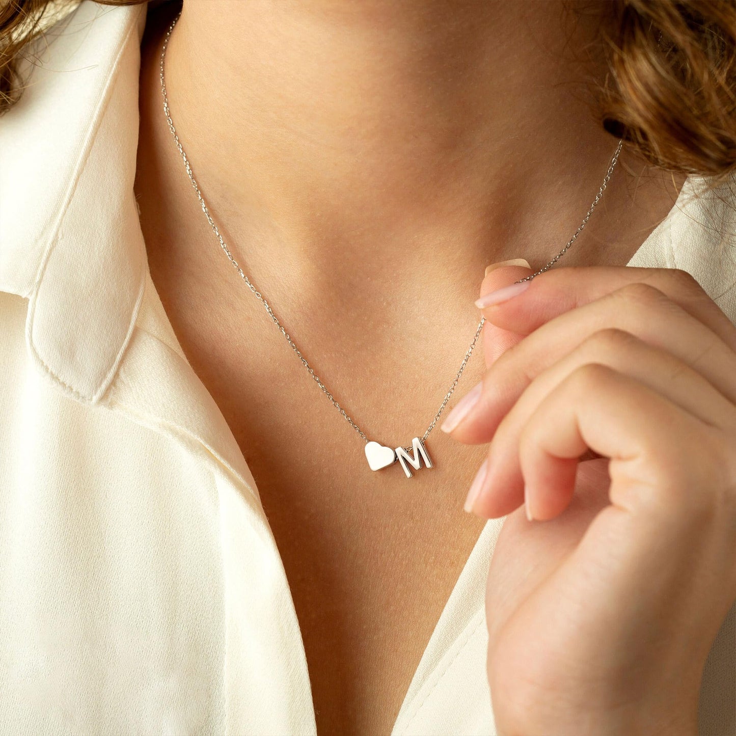 Turandoss Heart Initial Necklace for Women, 18K-White-Gold-Plated Heart Initial S Dainty Necklaces Tiny Silver Necklaces Birthday Gifts for Women Jewelry