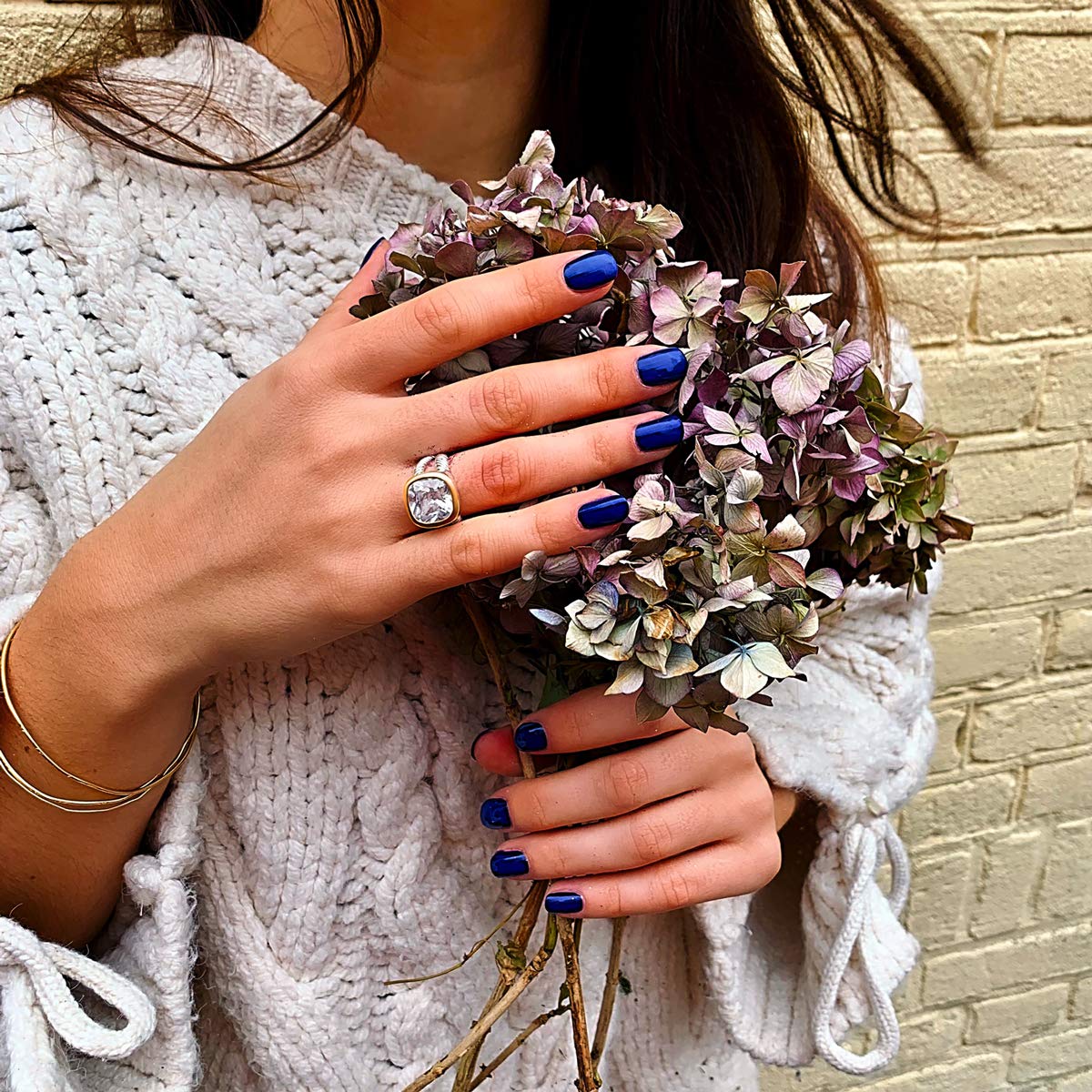 UNY JEWEL Twisted Cable Wire Two Tone Cusion Cut CZ Statement Ring Designer Inspired Fashion Love Antique Women Jewelry Gift (Champagne, 6)
