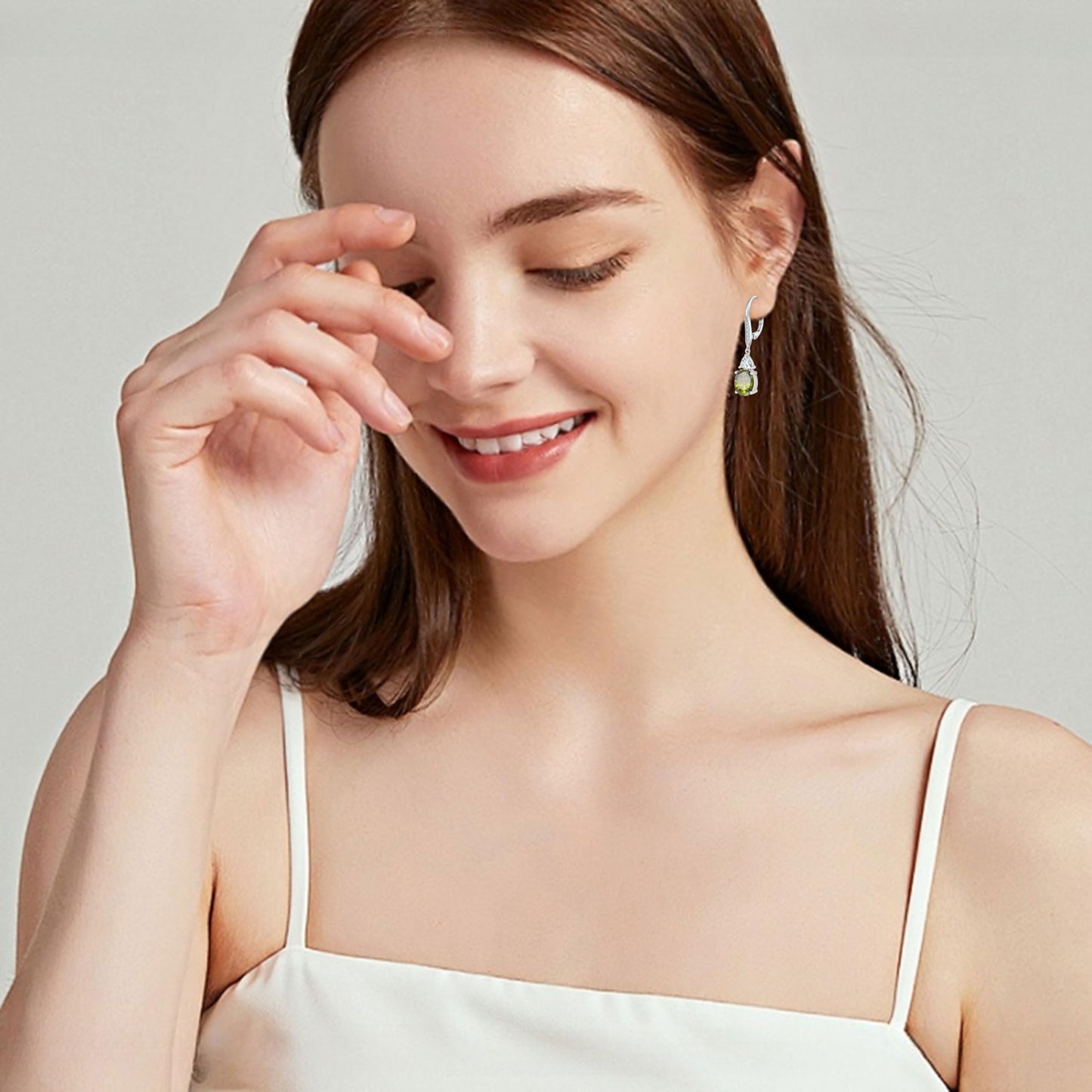 Rocayi Oval Peridot Earrings for Women 925 Sterling Silver Dangle Drop Leverback Earrings August Birthstone Jewelry for Her