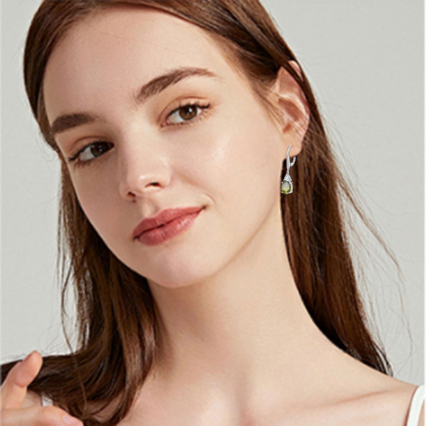 Rocayi Oval Peridot Earrings for Women 925 Sterling Silver Dangle Drop Leverback Earrings August Birthstone Jewelry for Her