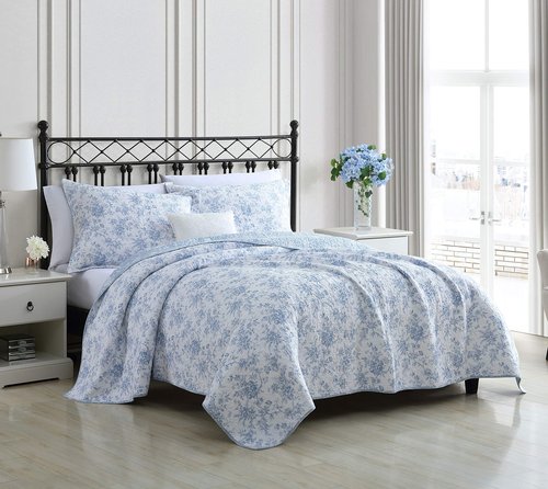 Laura Ashley - Full/Queen Quilt Set, Reversible Cotton Bedding with Matching Sham, Medium-Weight for Year Round Use, Floral Print Bed Set (Walled Garden Blue)