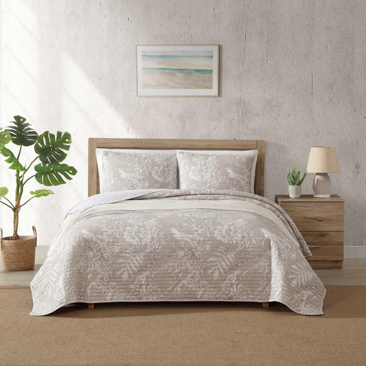 Tommy Bahama - Full/Queen Quilt Set, Lightweight and Breathable Bedding with Matching Sham(s), Super Soft Bedding Set (Jungle Toile Beige, Full/Queen)