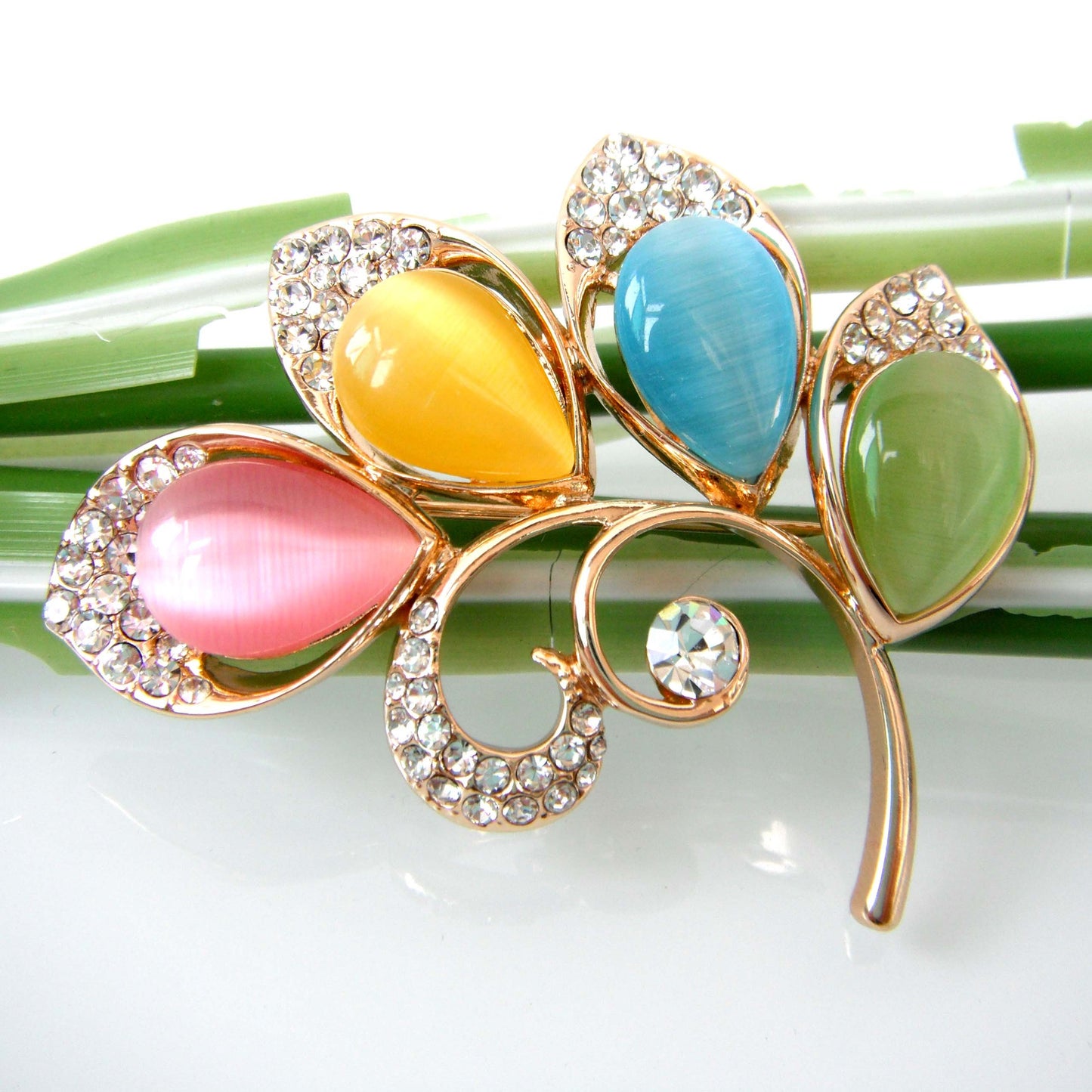 Navachi 18k Gold Plated Colorful Created-Opal Crystal Branches Leaves Az8034b Brooch Pins