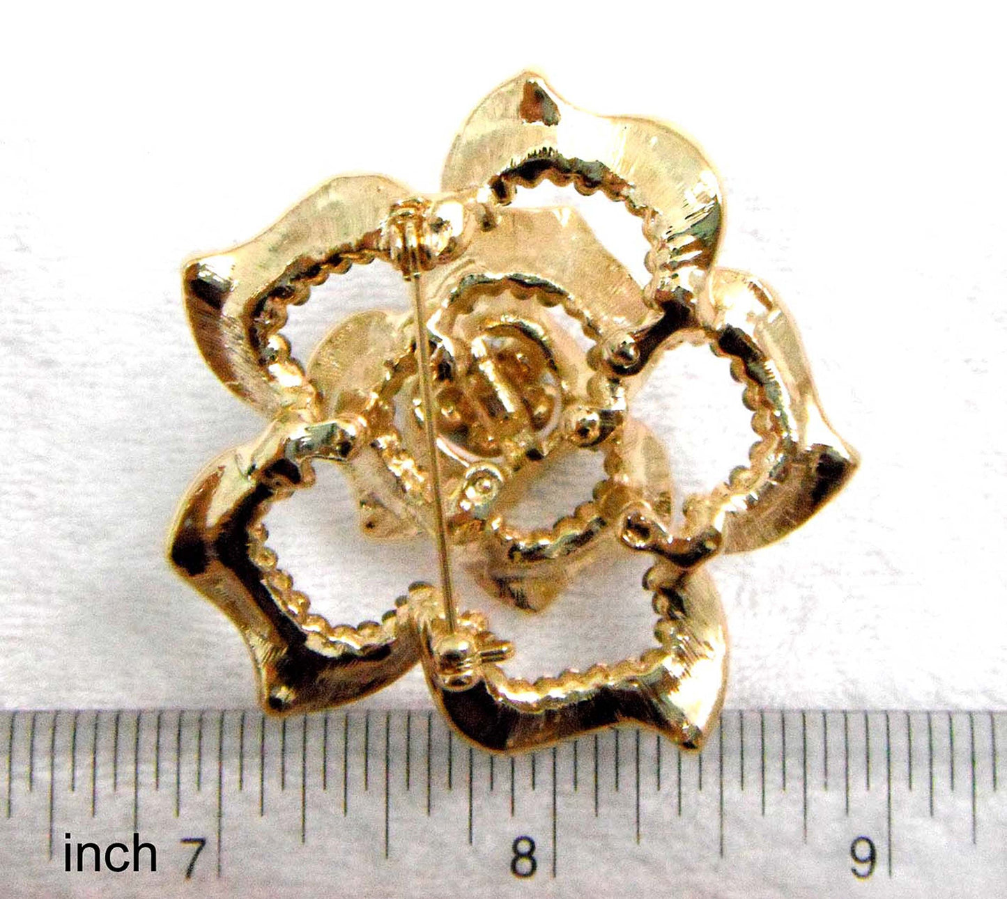 Navachi 18k Gold Plated Clear Crystal White Enamel Flower Az7433b Brooch Pin