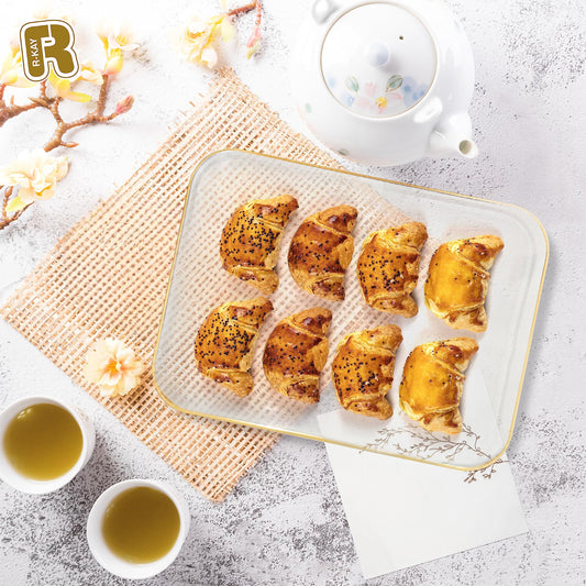 3 Pack Plastic Serving Trays for Party - Gold Serving Tray 8 x 11 Inch - Heavy Duty Dessert Trays for Food - Rectangular Party Serving Trays for Entertaining - Clear Cookie Platters